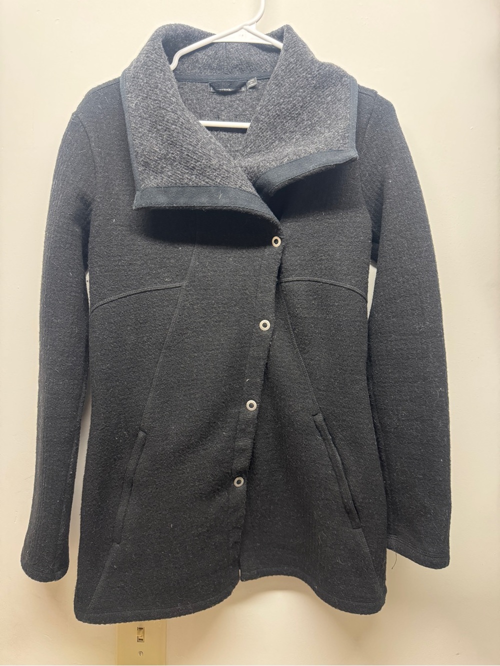 Prana Dark Gray Wool Blend Sweater